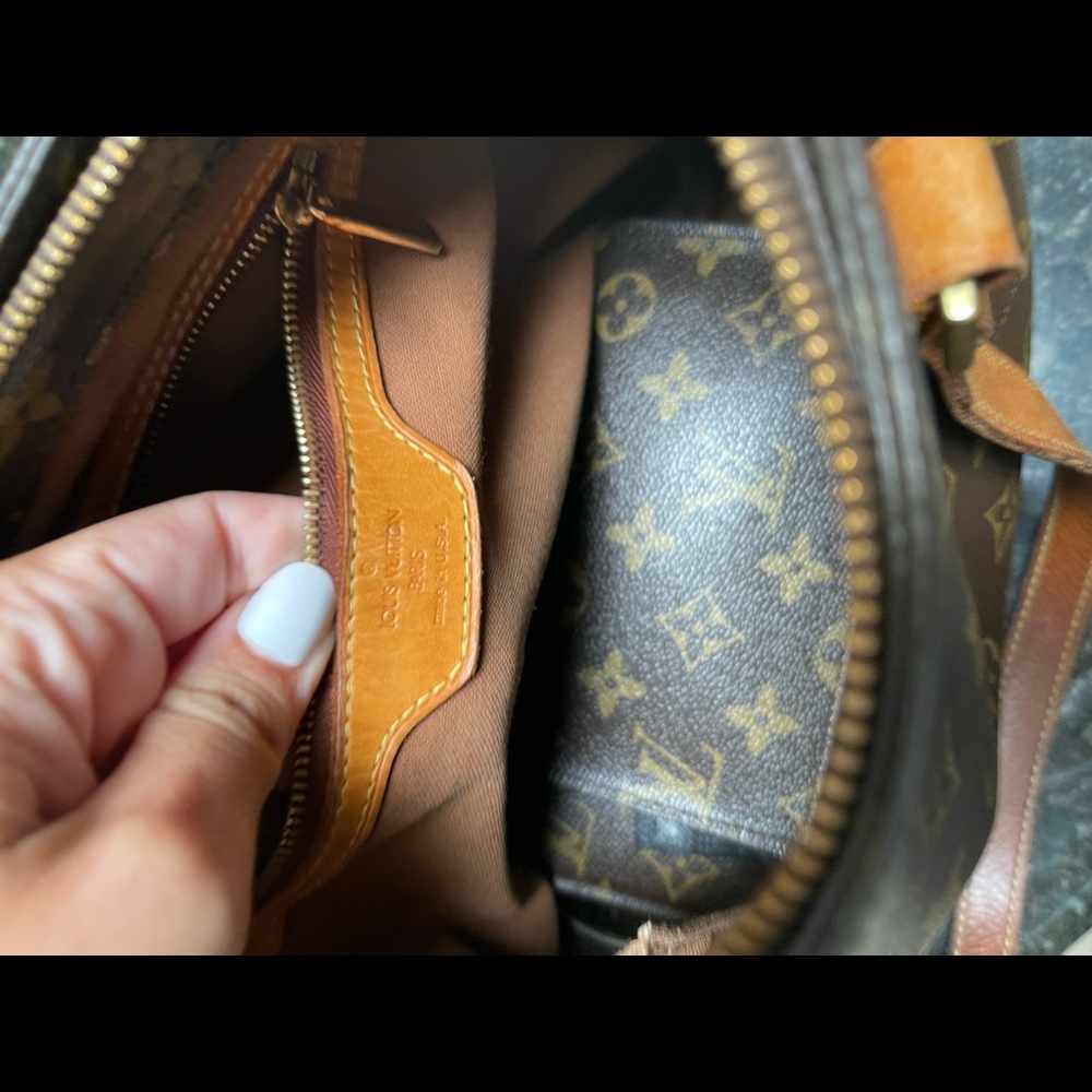 Louis Vuitton Cabals Piano View 3
